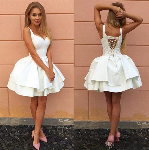 White Lace-up Back Sweet Homecoming Dress 2 Tiers Girls Short Evening Party Dress Cocktail Dress Mini Skirt