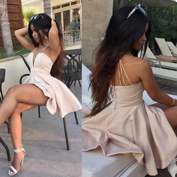 Chic Short Mini Homecoming Dresses Sexy Spaghetti Straps A Line V Neck Cocktail Party Gowns Cheap