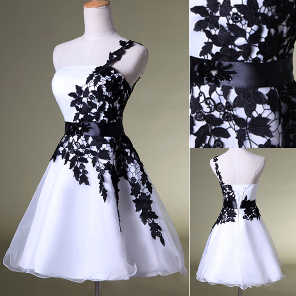 2018 New Party Homecoming Prom Dresses In Stock Formal Gowns With One Shoulder White Black Lace Lace Up Actual Image SD118