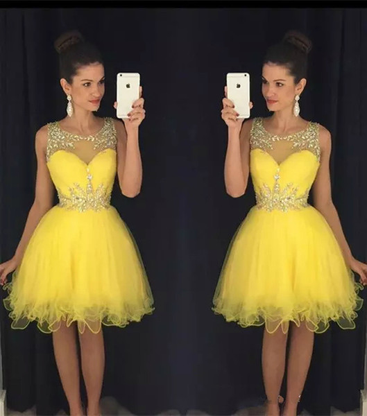Fashion Yellow Tull Party Dresses Sheer Crew Neck Beaded Crystals Short Mini Prom Gowns vestido formatura curto Homecoming Dresses