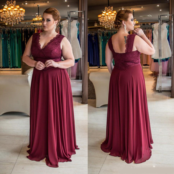 Stunning Burgundy Plus Size Lace Evening Dresses V-Neck A Line Cheap Prom Gowns Floor Length Chiffon Formal Dress