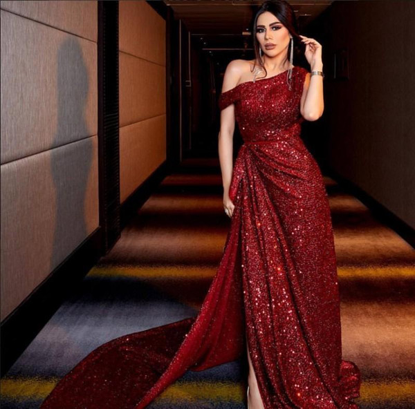 Dark Red Sequins Prom Dresses Off Shoulder Ruched Side Slit Formal Evening Gowns vestidos Custom Made Arabic Celebrity Dress