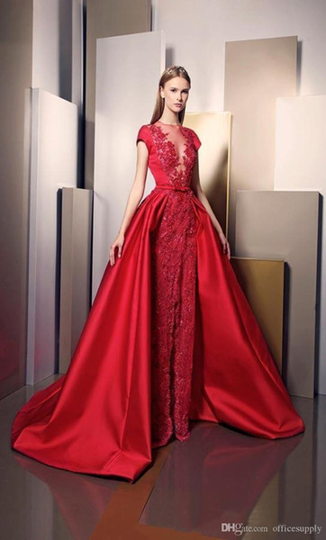 Red Prom Dresses Split Detachable Train Lace Appliques Evening Gowns Sheer Illusion Plunging Neckline Cap Sleeves Party Dress