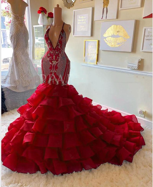 Sexy Red Halter Prom Dresses Sequins With Ruffles Backless Celebrity Formal Evening Dress Plus Size Cocktail Party Gowns Robes de soirée