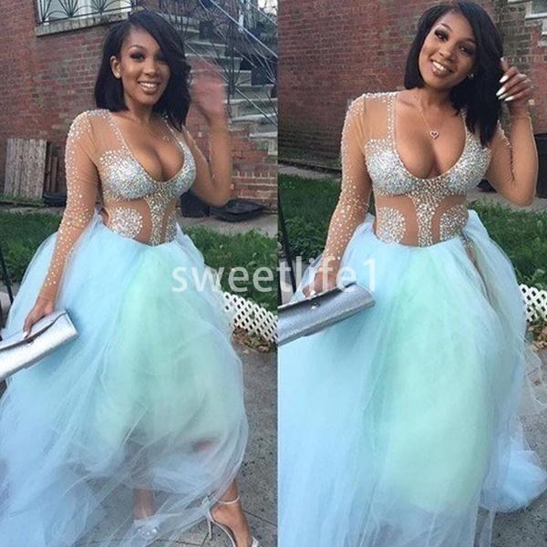 Gorgeous Long Sleeve Prom Dresses V Neck Beaded See Though A Line White Tulle Floor Length Formal Evening Occasion Party Dresses