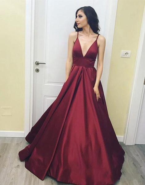 Wine Prom Dresses New Design Sexy Deep V Neck Spaghetti Strap Sweep Train Satin Burgundy Pageant Gowns Long Prom Women Dresses Evening