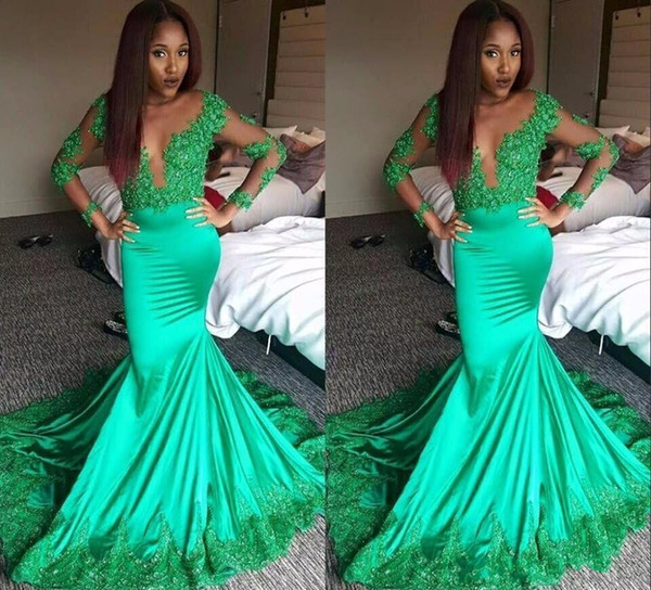 New Style Emerald Green Illusion Bodice Mermaid Prom Dresses Deep V Neck Sheer Long Sleeves Evening Gowns Lace Appliques