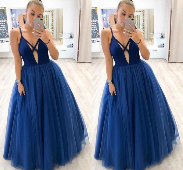 Elegant Cheap A Line Prom Dresses Long Deep V-Neck Tulle Spaghetti Strap Formal Party Evening Gowns Special Occasion Dresses Vestidos