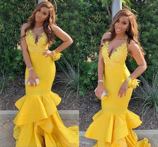 Generous Yellow Mermaid Prom Dresses Long V Neck Spaghetti Straps Appliques Beaded Special Occasion Dress Formal Evening Gowns