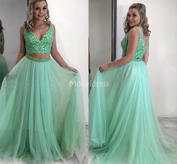 Latest Two Pieces Prom Dresses V-Neck Open Back Sweep Train Tulle Special Occasion Dresses Formal Party Evening Gowns Hot Vestidos De Fiesta