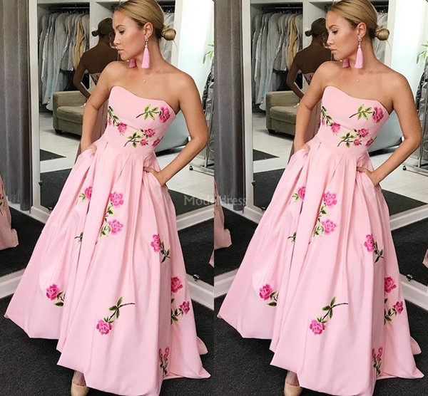 Colorful Prom Dresses Strapless Flowers Print A Line Pockets Sweep Train Formal Party Evening Gown Sexy Special Occasion Dress Vestidos