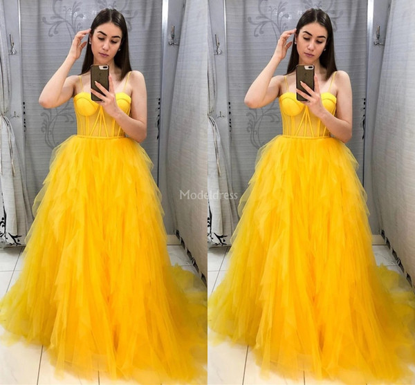 Sexy Yellow Tiered Prom Dresses Spaghetti A Line Sweep Train Formal Party Evening Gowns Modern Special Occasion Dresses Vestidos De Fiesta