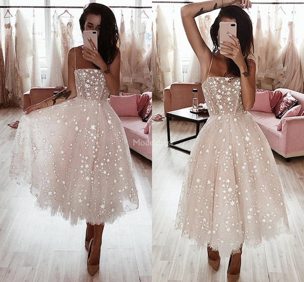 Lastest Stars Short Prom Dresses Spaghetti Strap Tea Length Unique Design Party Evening Gowns Stylish Special Occasion Dresses Vestidos