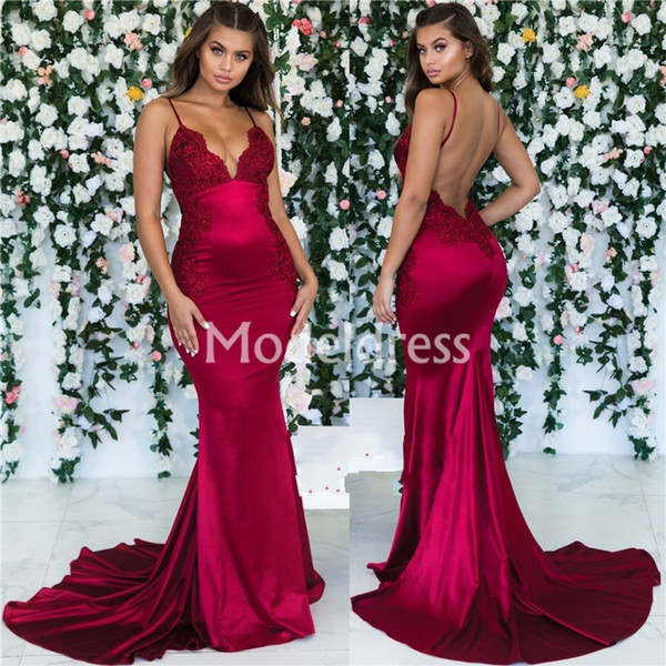 Stylish Lace Mermaid Prom Dress Deep V-Neck Backless Sweep Train Appliques Special Occasion Dresses Sexy Fomral Party Prom Gown Vestido