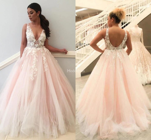 Charming Pink Prom Dresses Deep V-Neck Hand Made Flowers Backless A Line Sweep Train Special Occasion Dresses Chic Formal Party Evening Gown