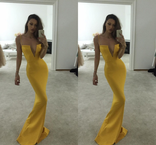 Long Mermaid Yellow Prom Dresses Deep V Neck Spaghetti Straps Sexy Women Party Dresses for Evening Gowns Trumpet Floor Length Custom Made