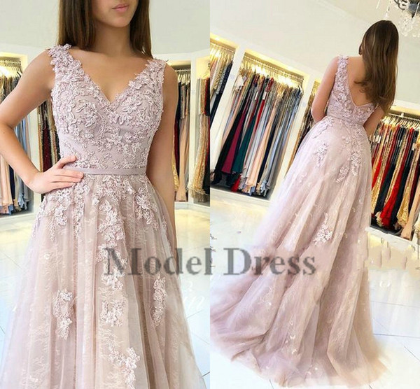 Lace Long Prom Dresses A Line Floor Length Appliques V Neck Open Back Designer Women Elegant Party Dresses Vestidos De Fiesta 