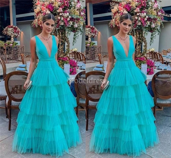 Latest Tiered Prom Dresses Deep V-Neck A Line Sweep Train Special Occasion Dresses Modern Formal Party Evening Gowns Sexy Vestidos De Fiesta