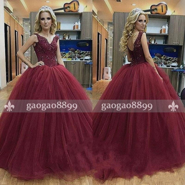 Charming Burgundy Ball Gown Prom Dresses Tulle V Back Sleeveless Long Puffy Formal Dresses Evening Party Wear Plus Size Quinceanera