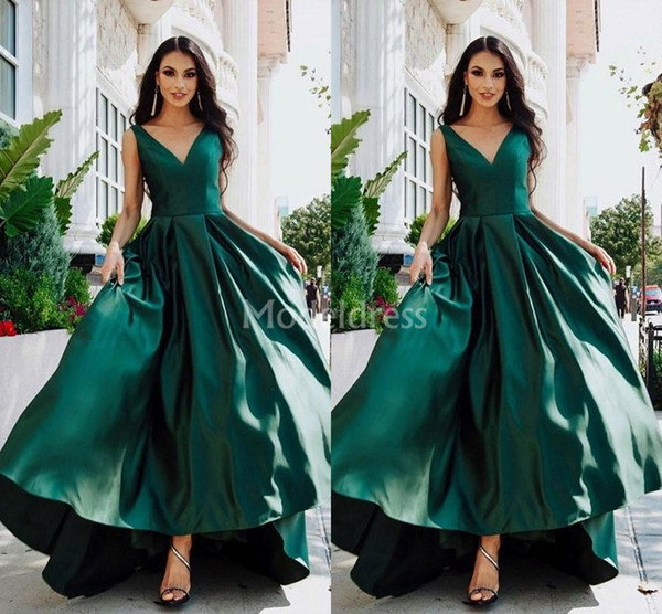 Classic Prom Dresses V Neck A-Line Sweep Train Plus Size Satin Special Occasion Dresses Simple Elegant Party Evening Gowns Custom Made