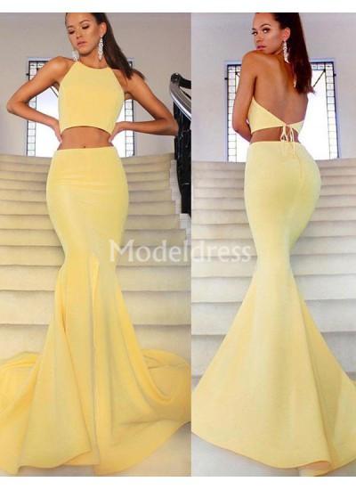 Stylish Two Pieces Mermaid Prom Dresses Halter Backless Sweep Train Special Occasion Dresses Solid Modest Party Evening Gowns Vestidos