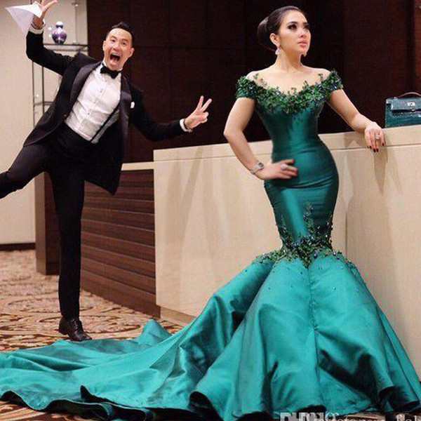 ZYLLGF Elegant Emerald Green Mermaid Prom Dresses Lace Appliques Beaded Satin Evening Party Gowns With Cap Sleeve