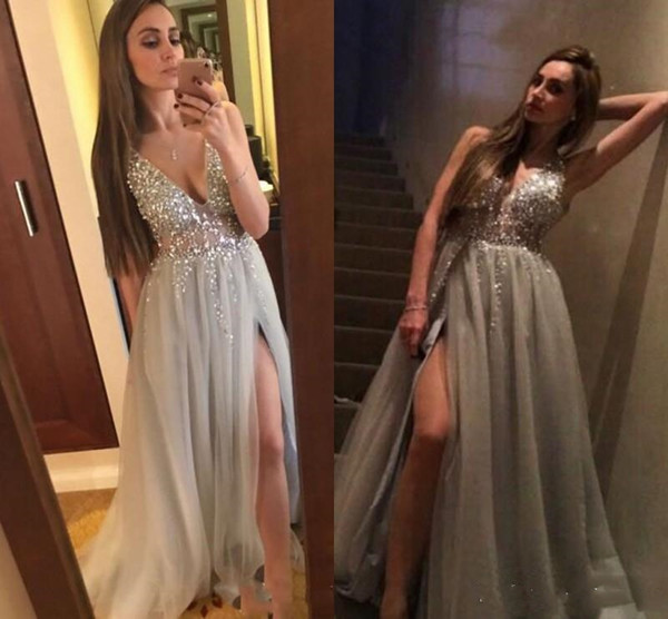 Rhinestone Long Prom Dresses Sexy Gray Evening Party Dress Party Gowns Sexy Split Sequins Crystal Graduation Dresses Deep V Neckline vestido