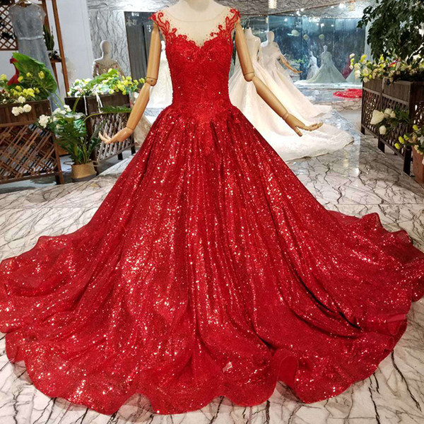 2022Newest Design Red Luxury Prom Dresses Illusion O Neck Sleeveless Shining Sequins Party Dresses Detail Applique Lace Up Back Bridal Gown