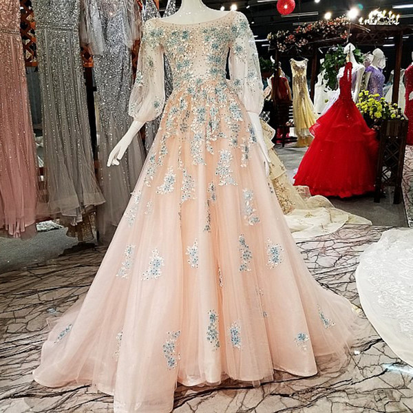 Long Sleeve Prom Dresses Lace Up Back Flowers Appliques Crystal Lace Gowns Luxury Generous Pink Organza Evening Dresses Sweep Train