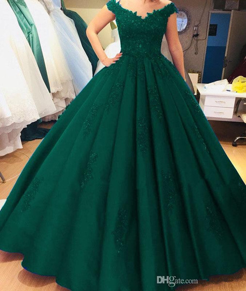 Dark Green Ball Gown Prom Dresses Lace Appliques V Neck Formal Special Occasion Dresses Customized