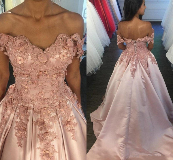 Off Shoulder Blush Pink Prom Dresses Lace Top 3D Applique Beaded Evening Dress Ball Gown Formal Party Gowns Quinceanera Dress