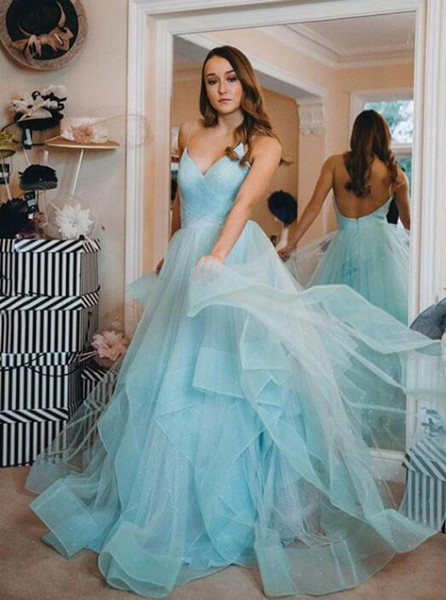 Pretty Sky Blue Evening Formal Dresses Sexy Spaghetti Strap V Neck Ruffle Evening Gown Backless Tulle Prom Dresses Vestidos de Festa