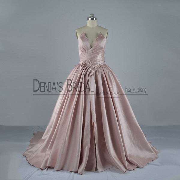 2017 Strapless Ball Gown Prom Dresses Real Image Sleeveless Ruched Pleated Bodice Split Floor Length Court Train Party Gowns