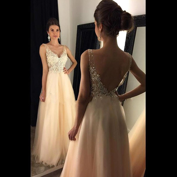 Elegant Long Beaded Prom Dresses Sexy V-Neck Appliques Beading Sexy Backless Celebrity Evening Dress Custom Made