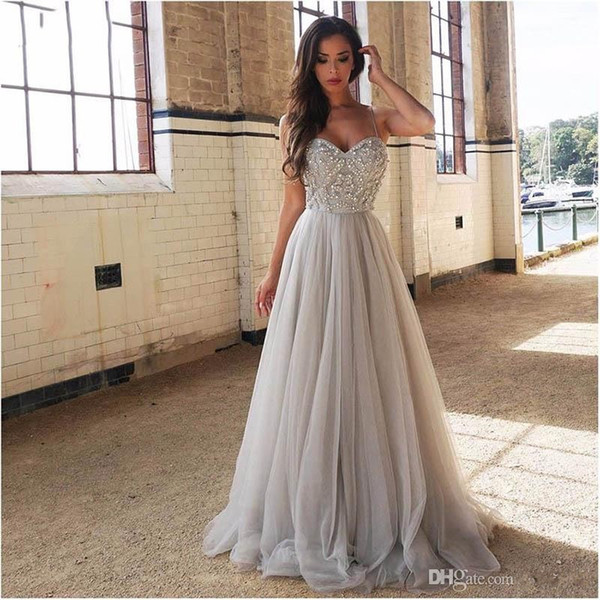 Sexy Sweetheart Sliver Rhinestones Long Prom Dresses 2017 Evening Party Dress Straps Tulle Crystals Beaded Vestido De Festa Prom Gowns