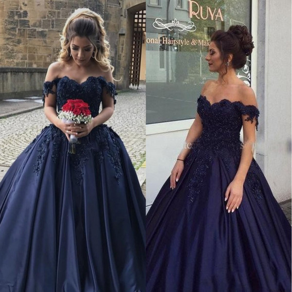 Off Shoulder Ball Gown Quinceanera Dresses Vintage Applique Lace Beads Satin Long Prom Dresses 16 Sweet