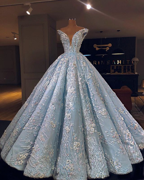 2020 Light Sky Blue Sweet 16 Dresses Ball Gowns Off Shoulder Quinceanera Dress 3D Flowers Appliques Girl Party Formal Prom Evening Gowns