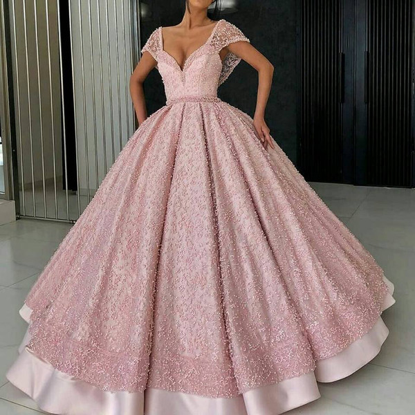 Pink Ball Gown Quinceanera Dresses Elegant Off Shoulders Sheer Cap Sleeves Appliques Beadings Ruched Long Sweet 16 Party Prom Gowns Evening