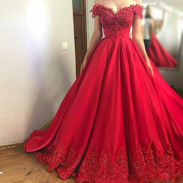 Sweet 16 Red Quinceanera Dresses Elegant Off Shoulder Beads Appliques Puffy Ruched Ball Gown Evening Prom Gowns Vestidos de 15 Anos