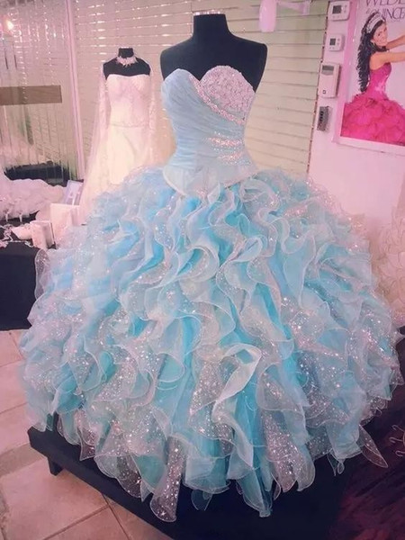 Modern Light Sky Blue Beaded Ball Gown Quinceanera Dresses Sweetheart Neckline Pleated Prom Gowns Organza Ruffled Sweet 16 Dress