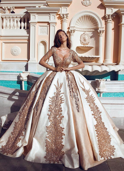 New Arrival Princess Quinceanera Dresses V Neck Lace Long Illusion Sleeves Gold Applique Sweet 16 Dress Luxury Long Prom Dresses BC1383