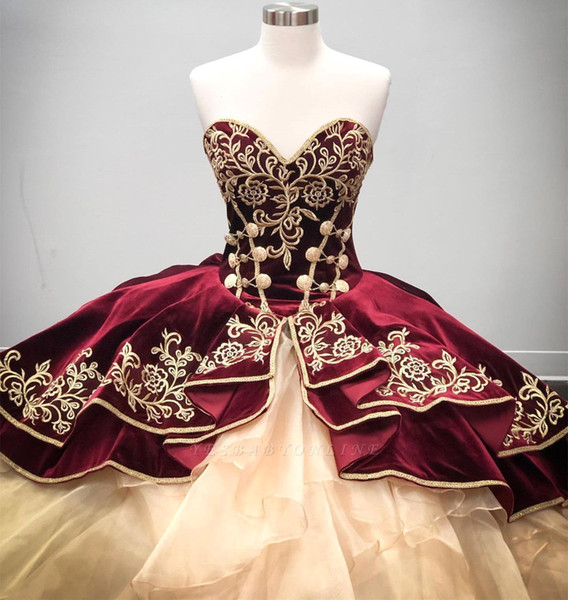 Sweetheart Burgundy Ball Gown Quinceanera Dresses with Applique Lace-up Back Neck Ruffles Sweet 15 Birthday Evening Party Wear BC2803