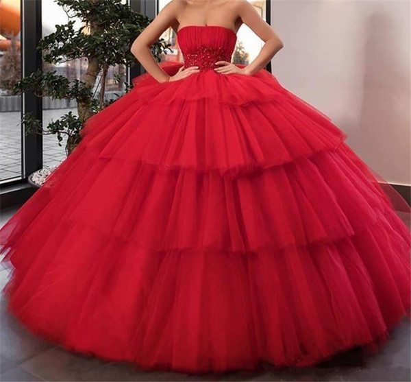 Red Tiered Skirt Ball Gown Puffy Quinceanera Dresses Prom Party Strapless Beaded Appliques Girl Pageant Dresses Sweet 16 Gowns QC1490