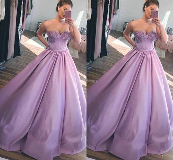 Charming Quinceanera Dresses Sweetheart Sweep Train Modern Special Occasion Dresses Stylish Formal Party Evening Gowns For Sweet 16 Vestidos