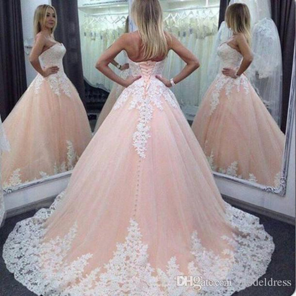 New Blush Quinceanera Dresses Sweetheart Appliques Corset Back Ball Gown Princess 16 Sweet Girls Prom Party Gowns Customized