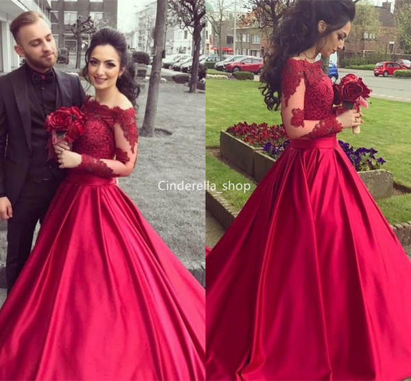 Modest Red Long Sleeves Quinceanera Dresses Off The Shoulder Illusion Lace Appliques Formal Prom Gowns Princess Arabic Party Dresses