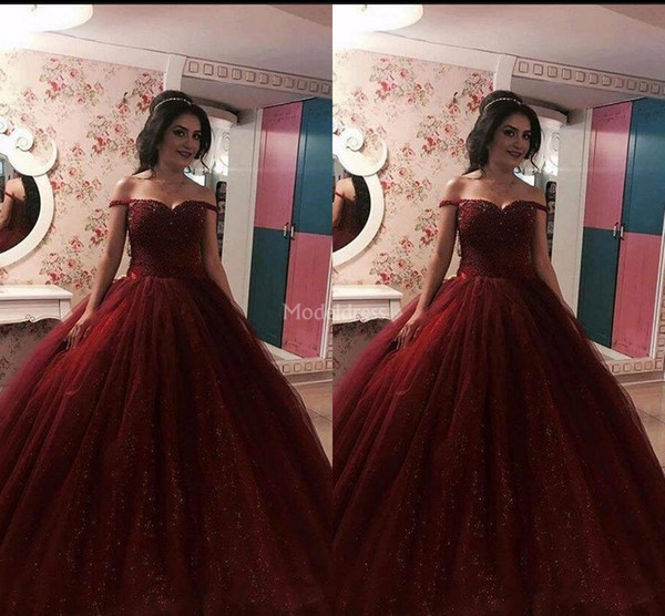 Arabric Quinceanera Dresses Off Shoulder Ball Gowns Crystals Open Back Sexy Party Prom Gown For Sweet 16 Special Occasion Dress Vestido