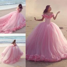 Quinceanera Dresses Baby Pink Formal Dresses Ball Gowns Off the Shoulder Corset Sweet 16 Prom Dresses with Hand Made Flowers