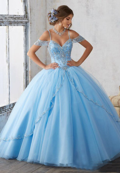 Light Sky Blue Ball Gown Quinceanera Dresses Cap Sleeves Spaghetti Beading Crystal Princess Prom Party Dresses For Sweet 16 Girls