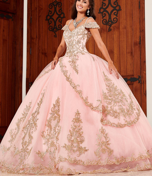 Pink Ball Gown Quinceanera Dresses Spaghetti Straps Off the Shoulder Gold Lace Appliques Tiered Skirt Sweet 16 Dress Prom Ball Gown